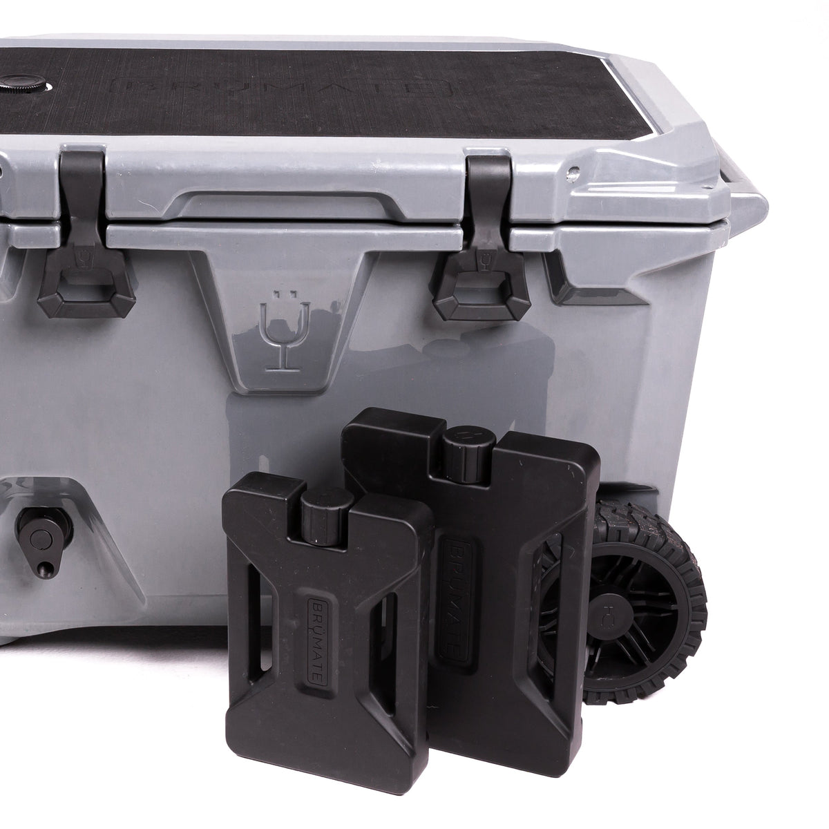 BrüTank 55-Quart Double Drink Holder Cooler Bundle
